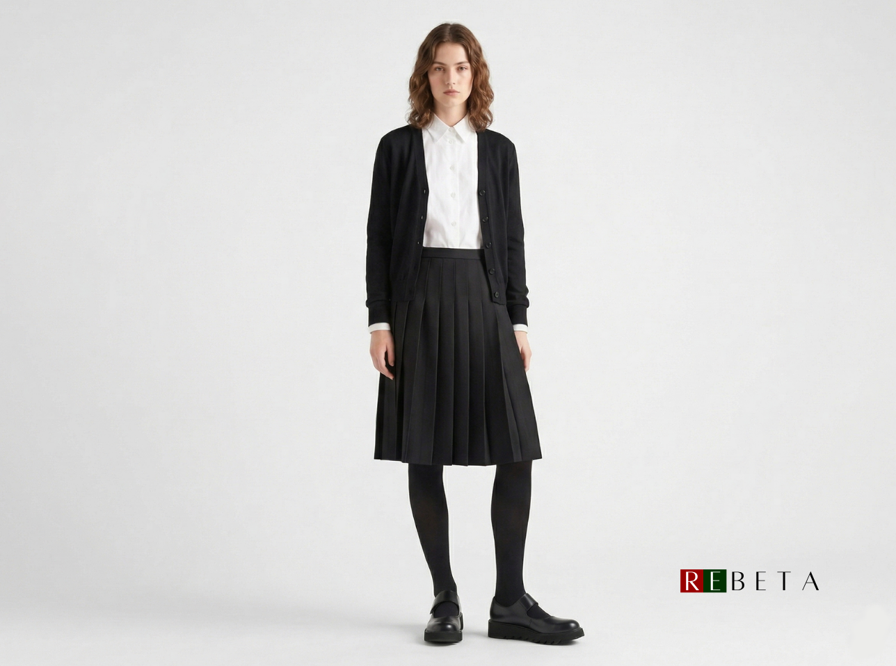 REBETA Deri Kadın Bantlı Siyah Ayakkabı Açma