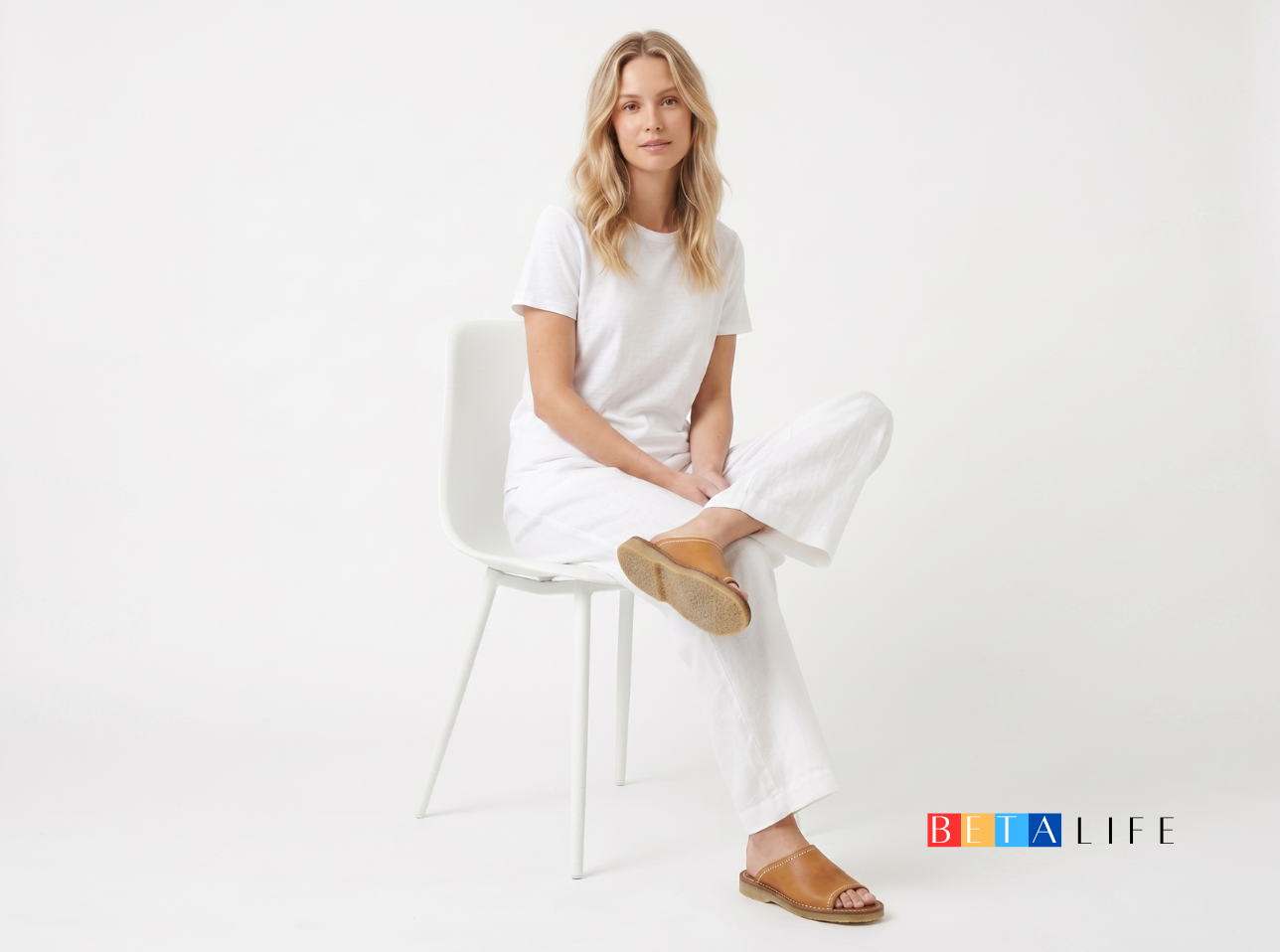 BETA Life Kadın Deri Önü Açık Taba Terlik