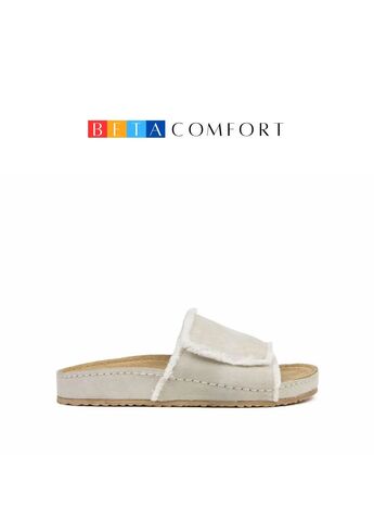 BETA Comfort Deri Kadın Püskül Detaylı Bej Süet Terlik