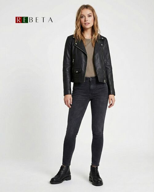 REBETA Deri Kadın Bağcıklı Siyah Bot