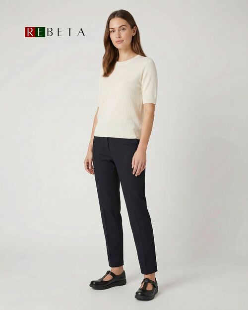 REBETA Deri Kadın Pencere Detaylı Siyah Ayakkabı