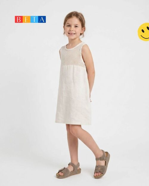 BETA Kids Kız Çocuk Çiçek Detaylı Tokalı Vizon Süet Sandalet